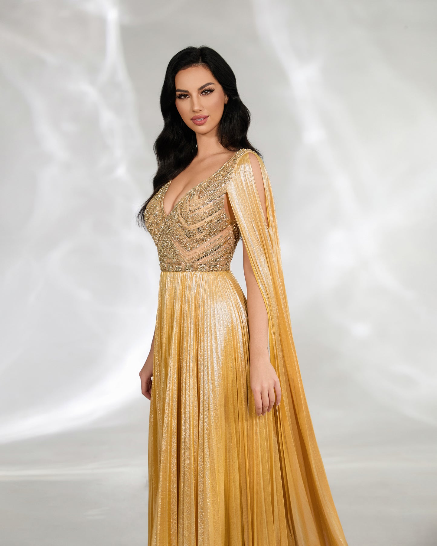 SH0106 GOLDEN
