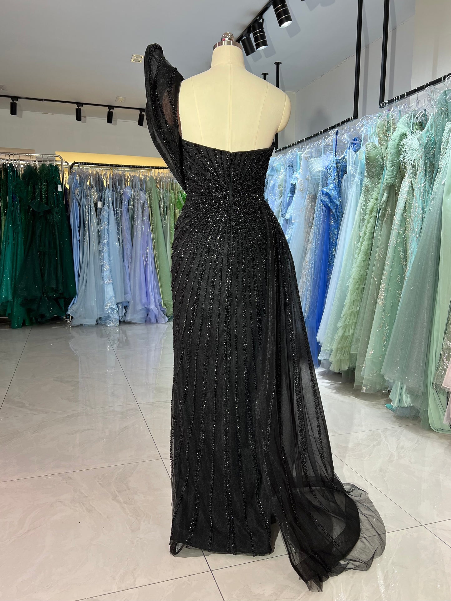 SH0115 BLACK