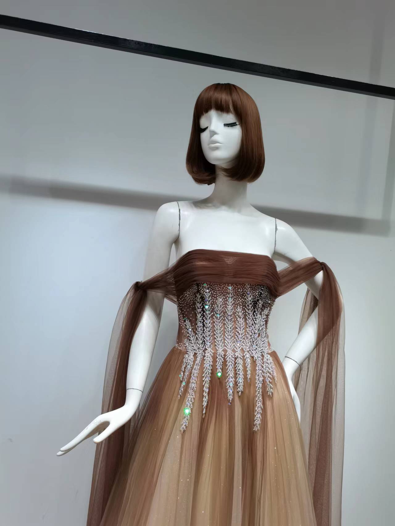 SH17113 BROWN