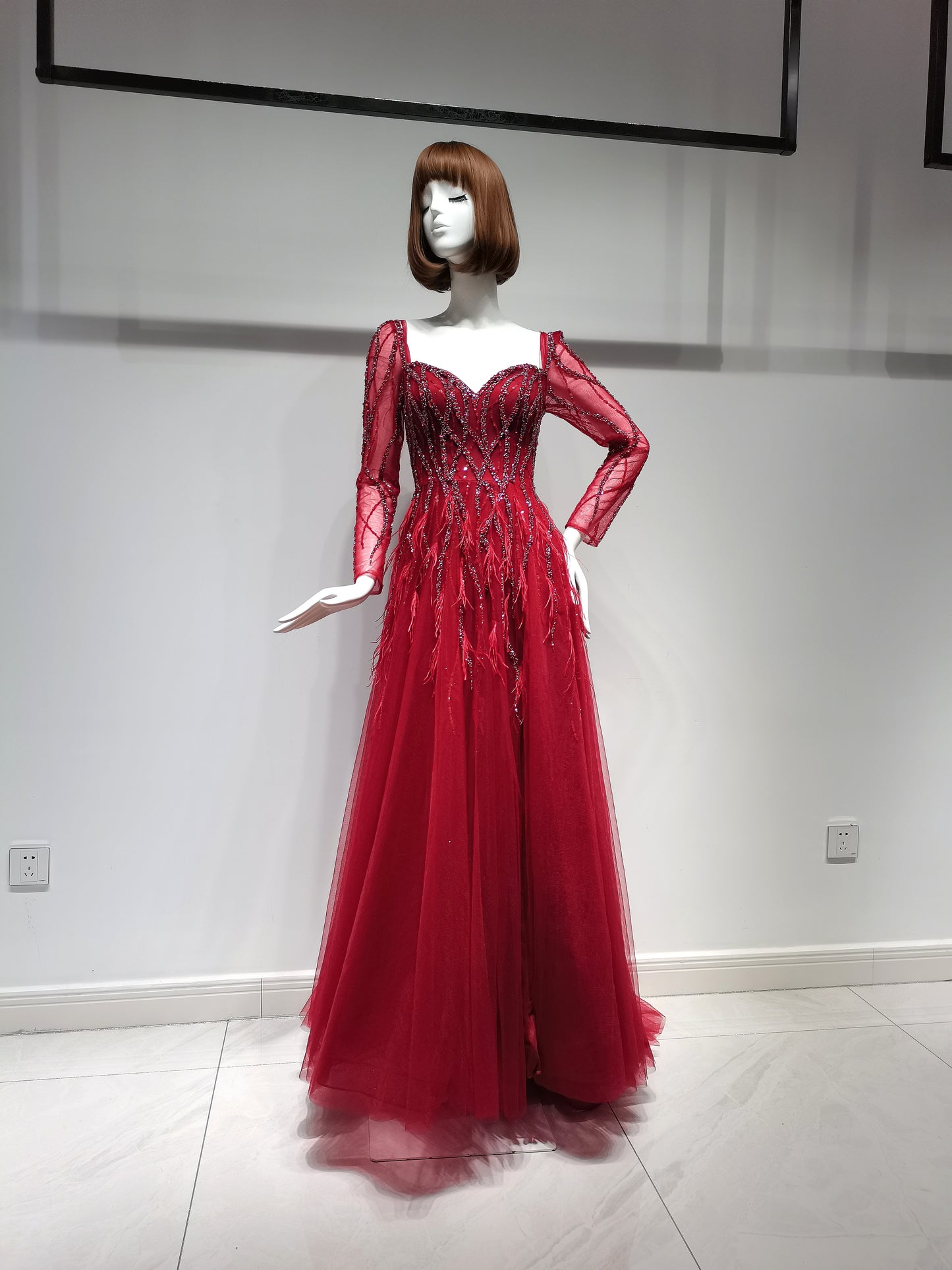 SH17163 RED