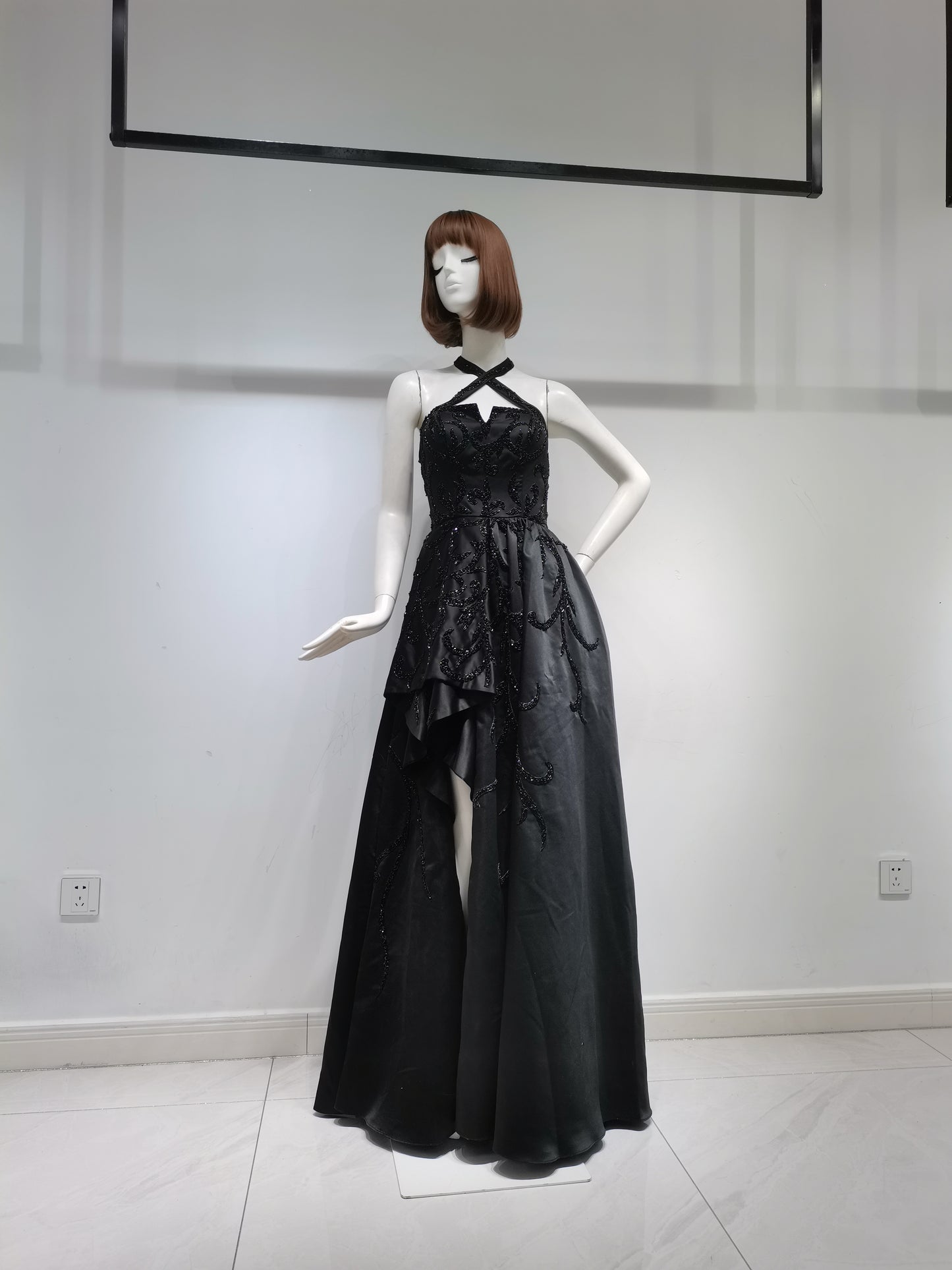 SH17220  BLACK