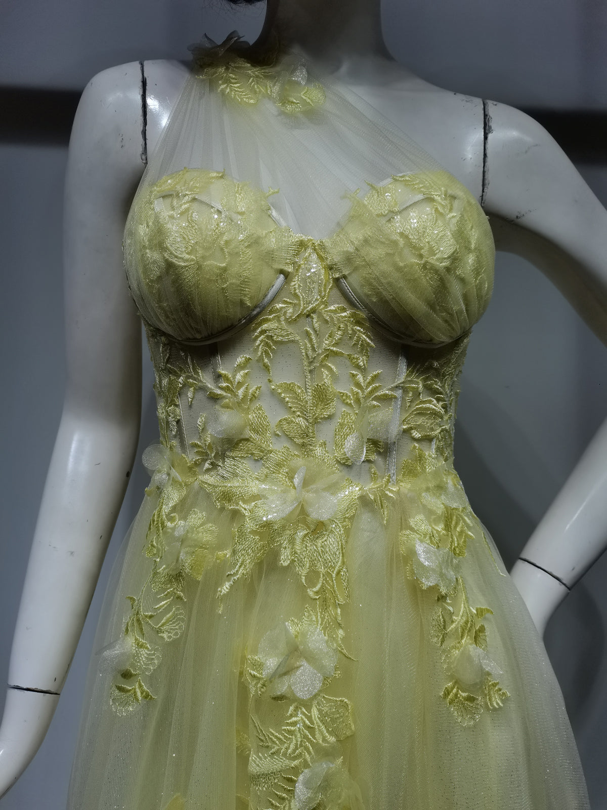SH17475 YELLOW