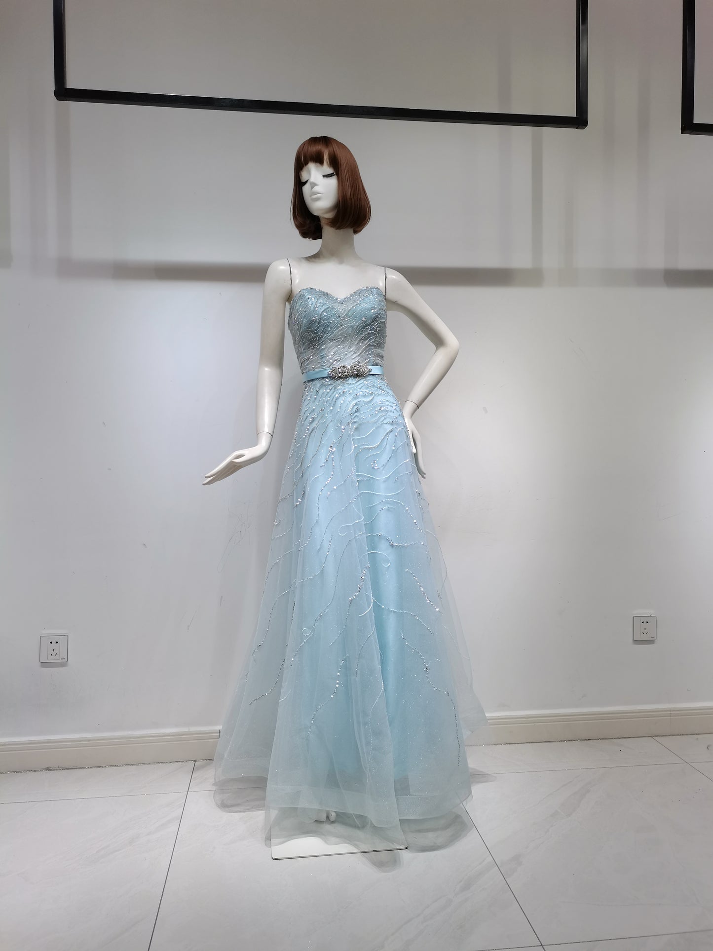 SH17637  BLUE