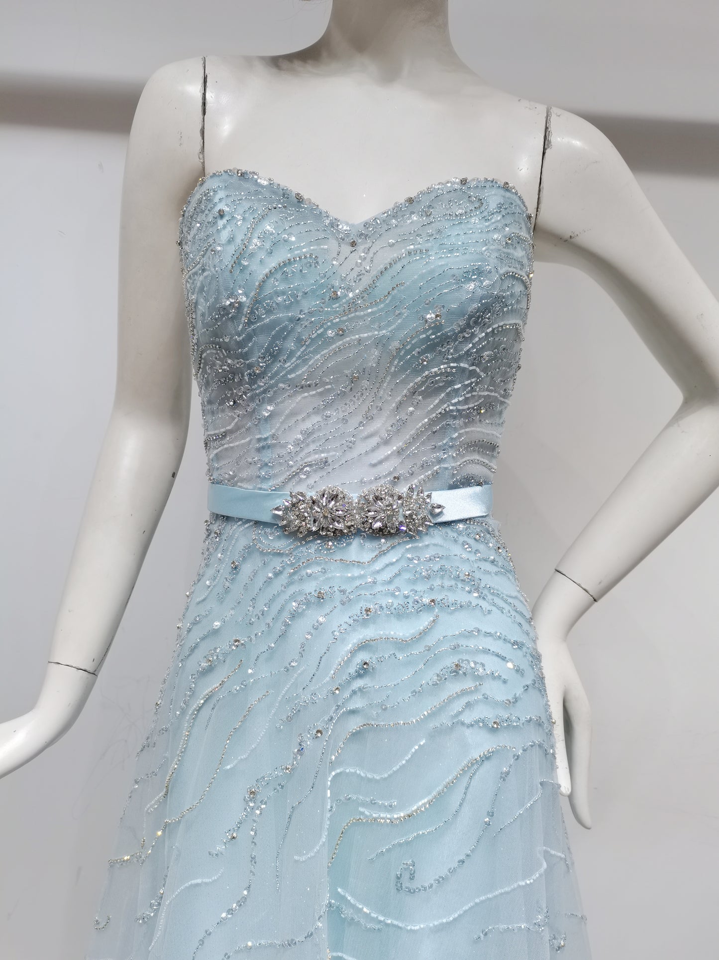 SH17637  BLUE