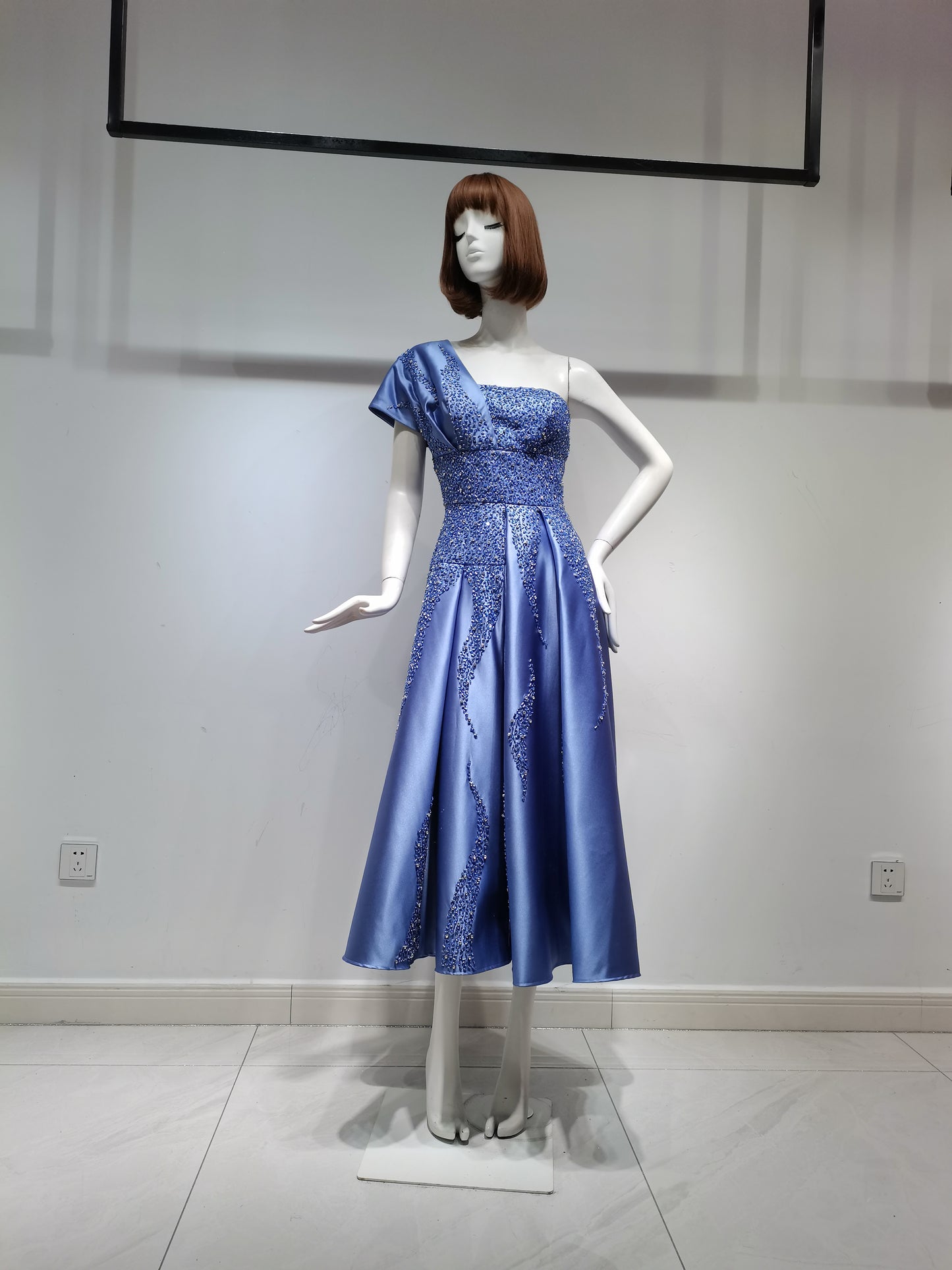 SH17639  BLUE