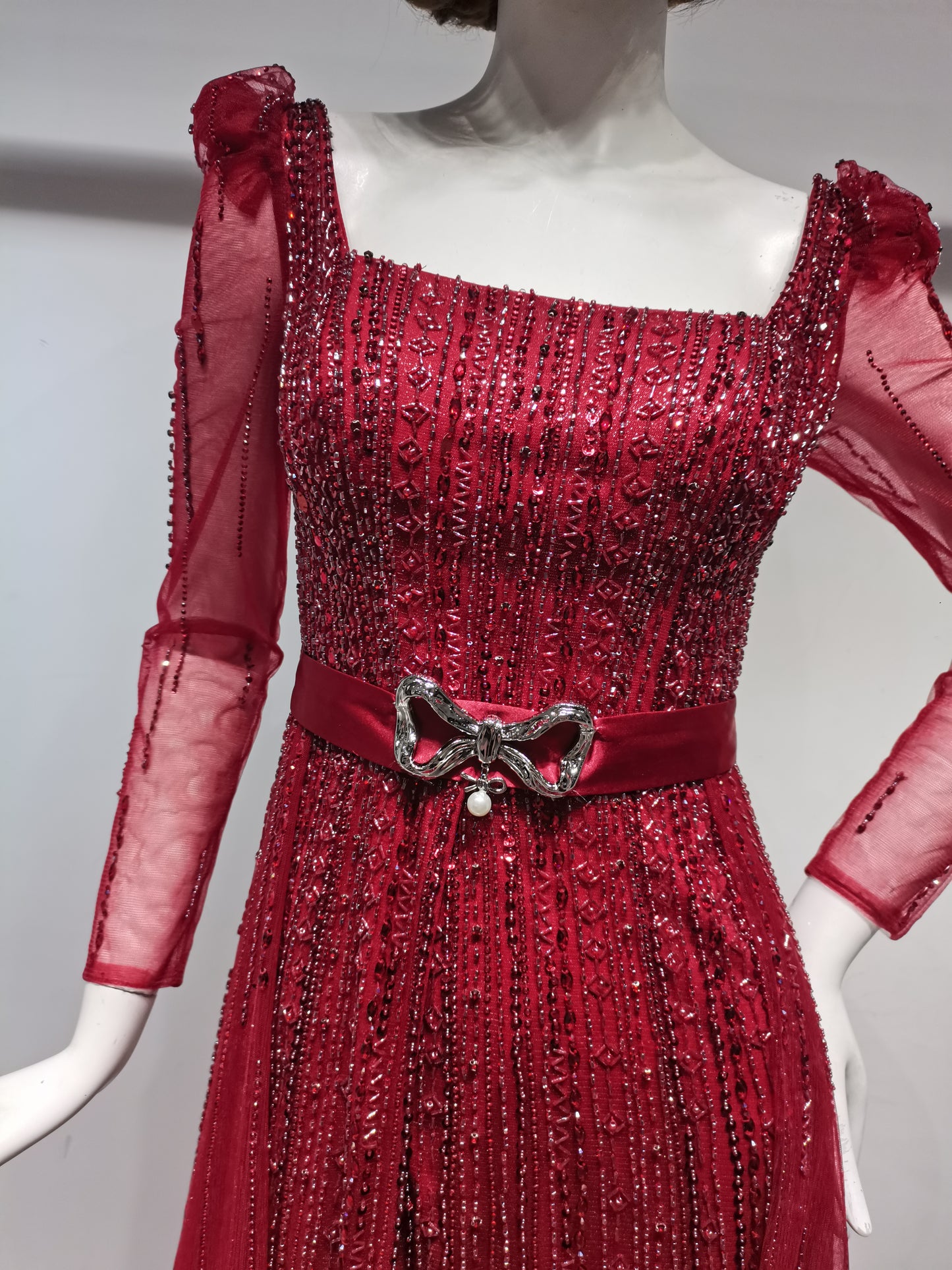 SH17722   RED