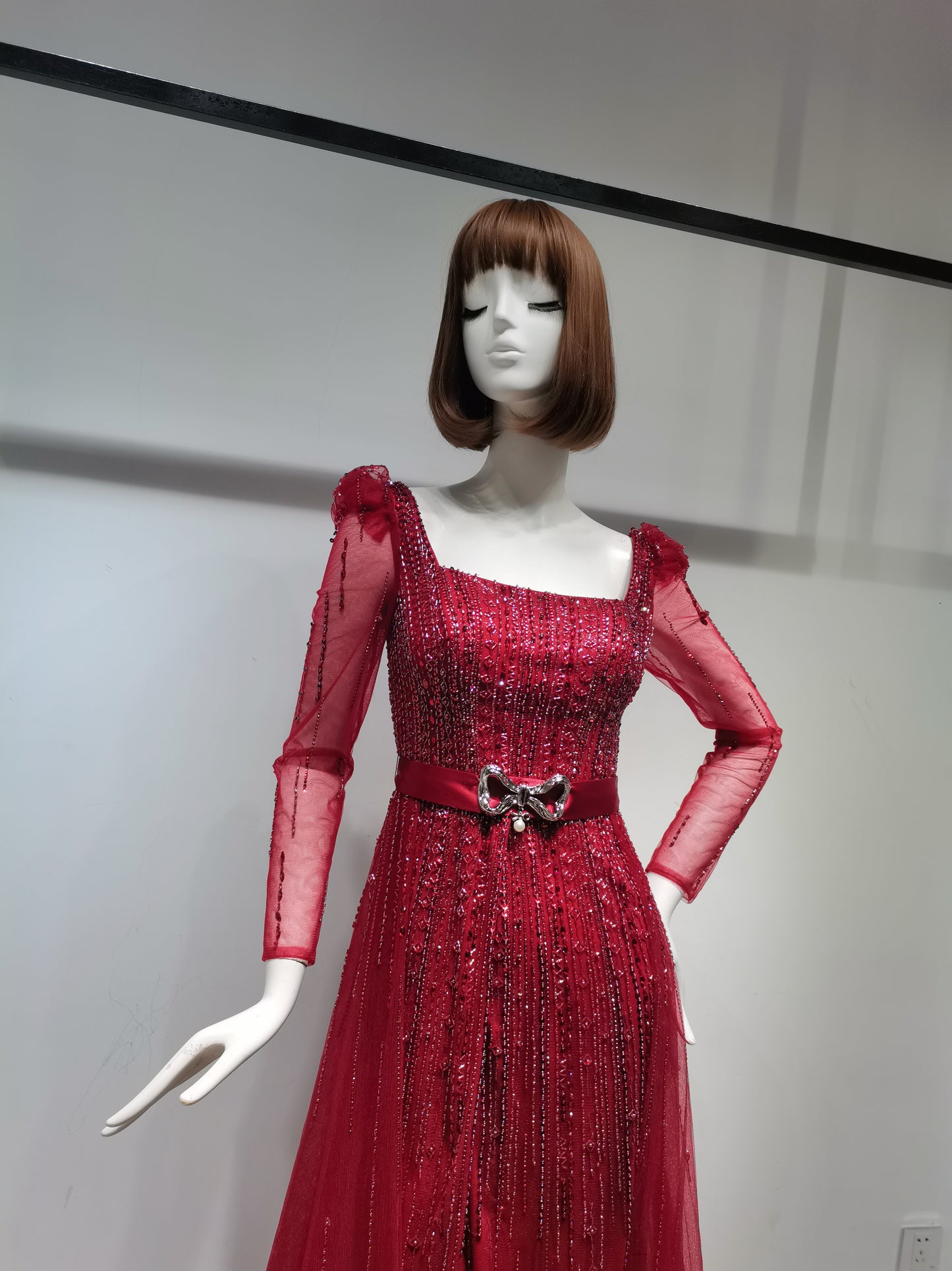 SH17722   RED