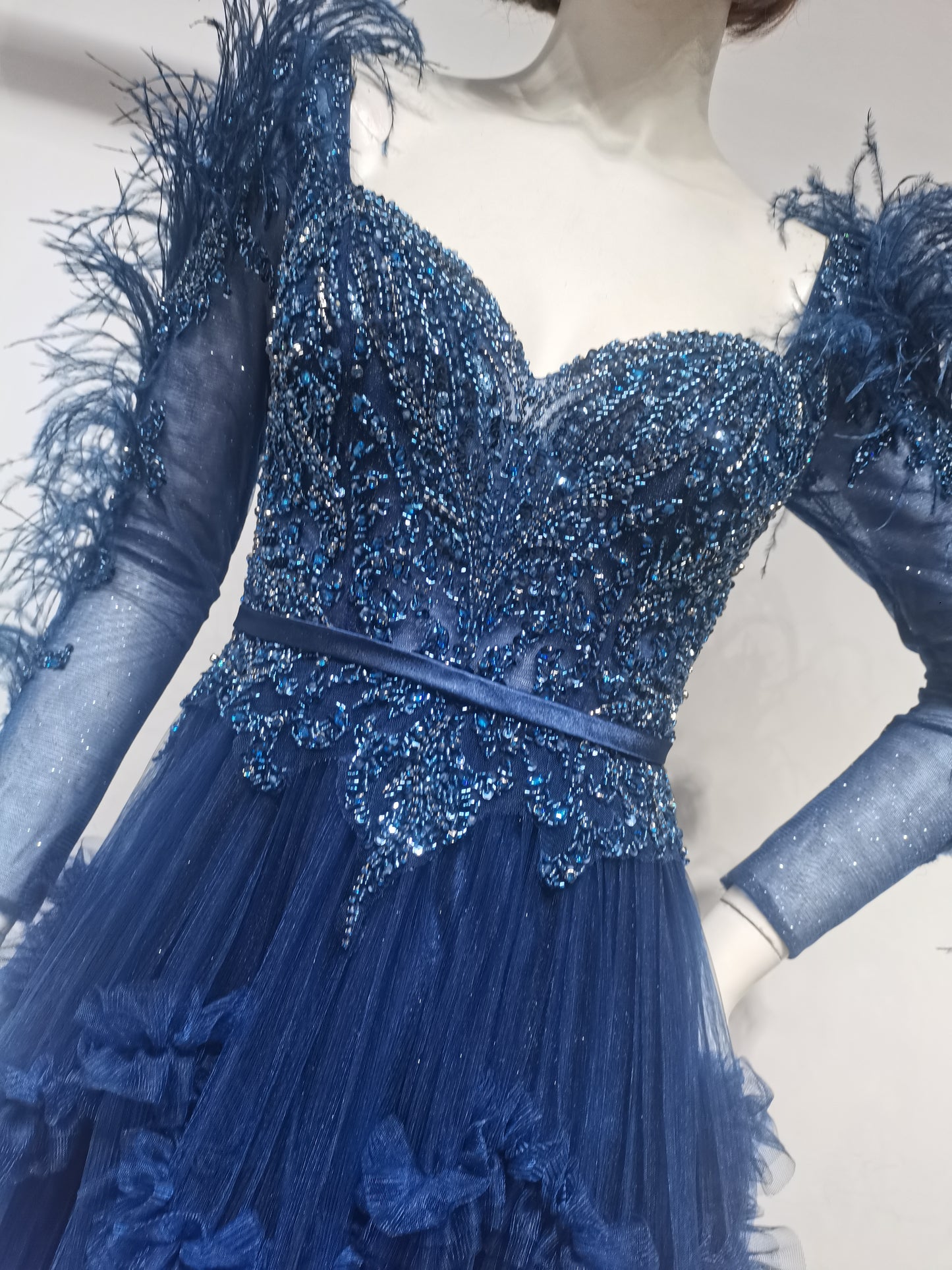 SH17934  BLUE
