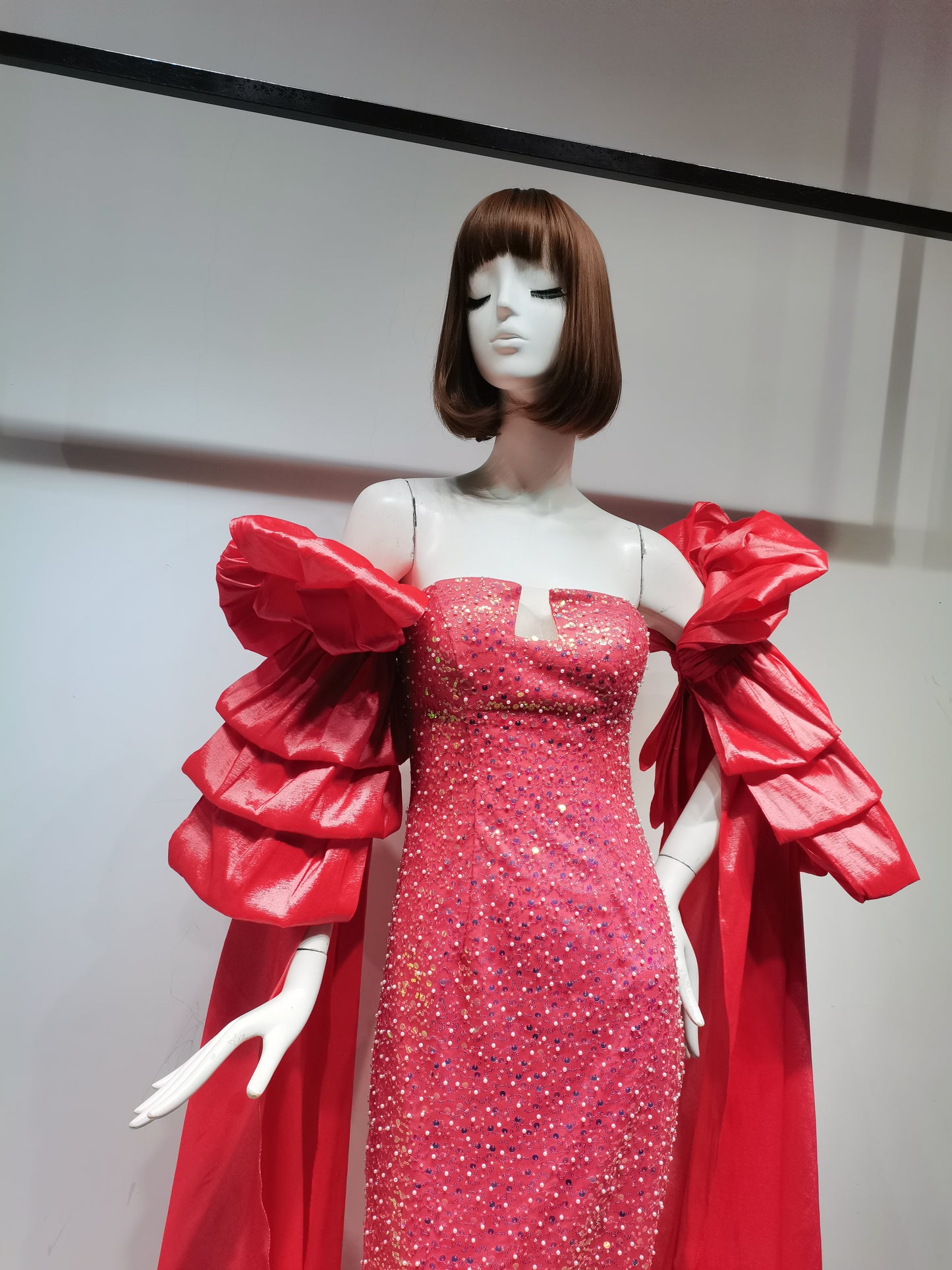 SH18172 RED