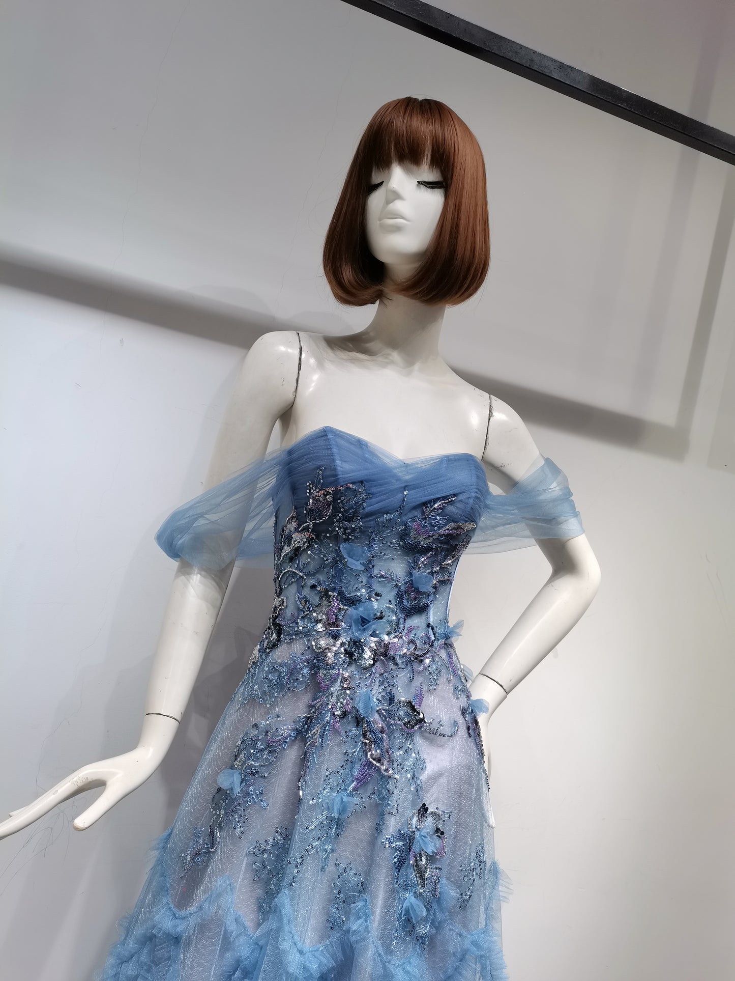 SH18588 BLUE