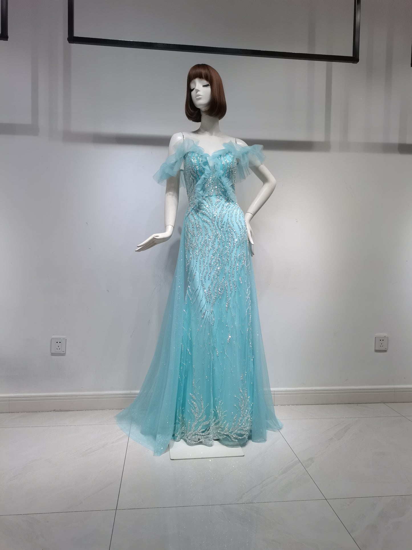 SH18632   BLUE