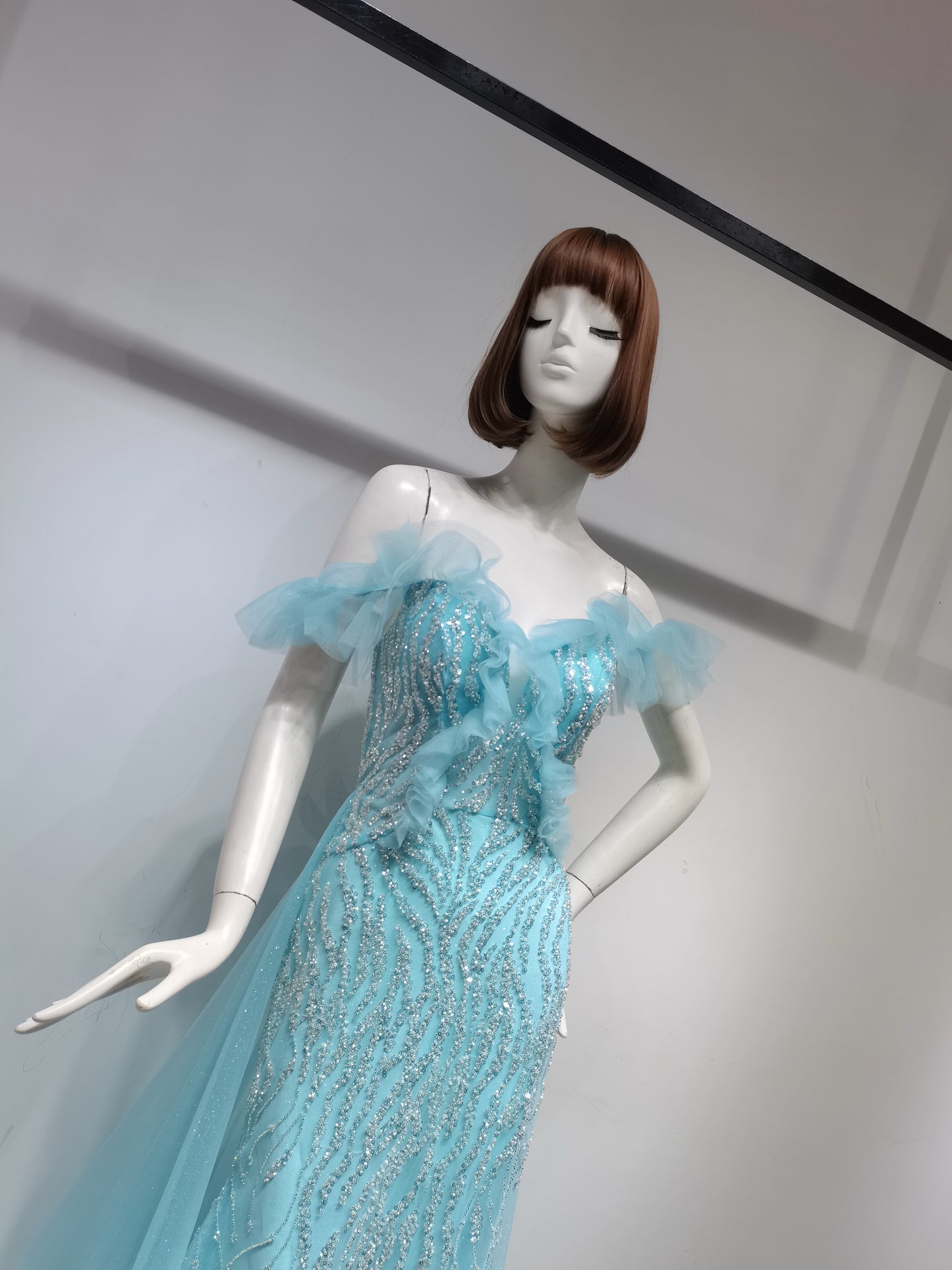 SH18632   BLUE