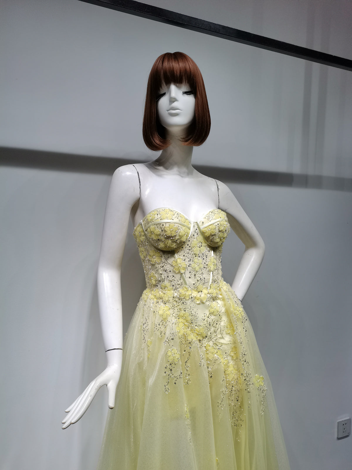 SH19341 YELLOW