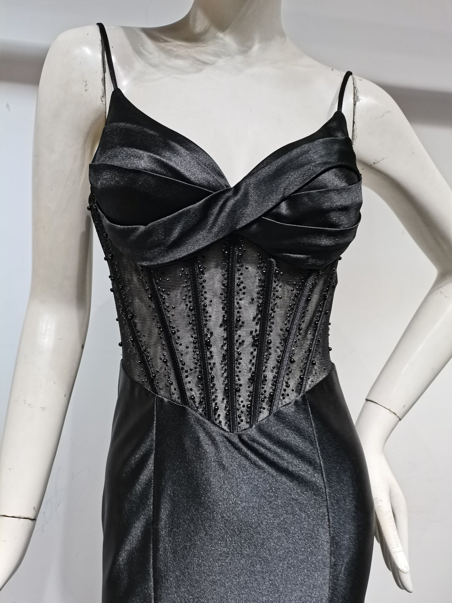 SH0053 BLACK