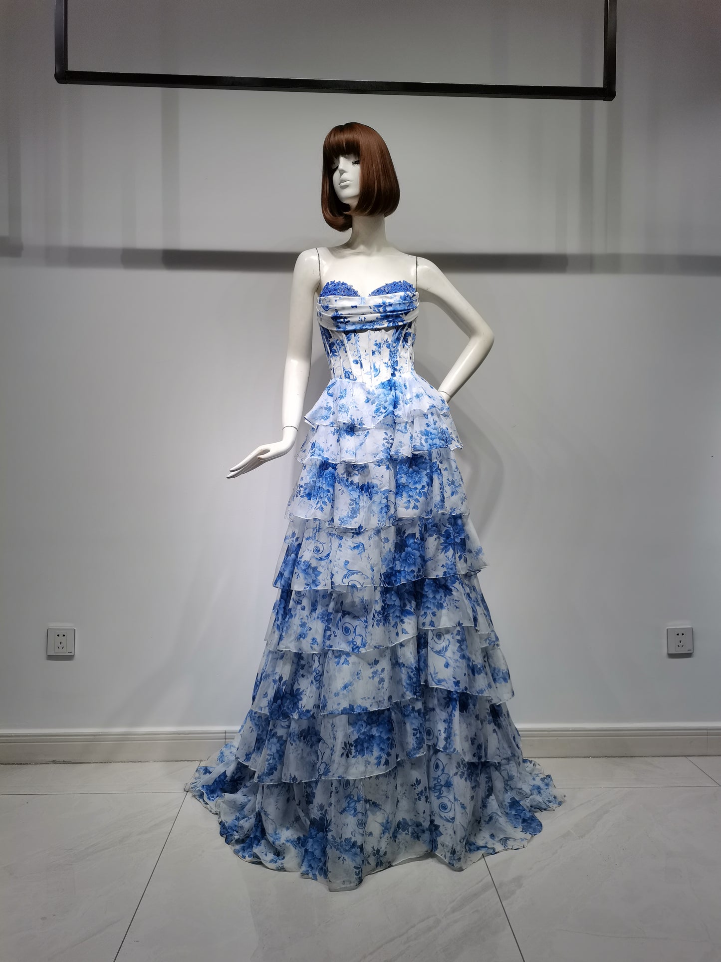 SH0016  BLUE
