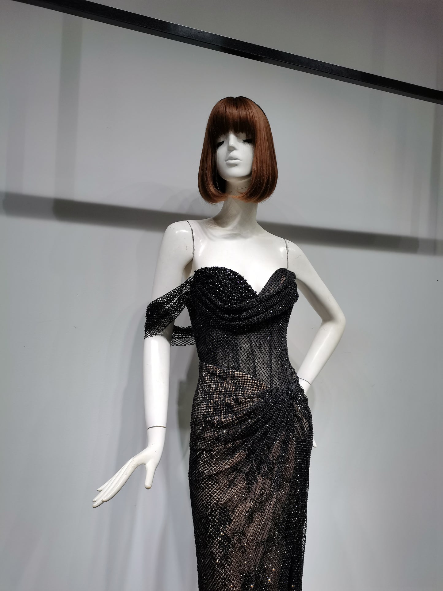 SH20041 BLACK