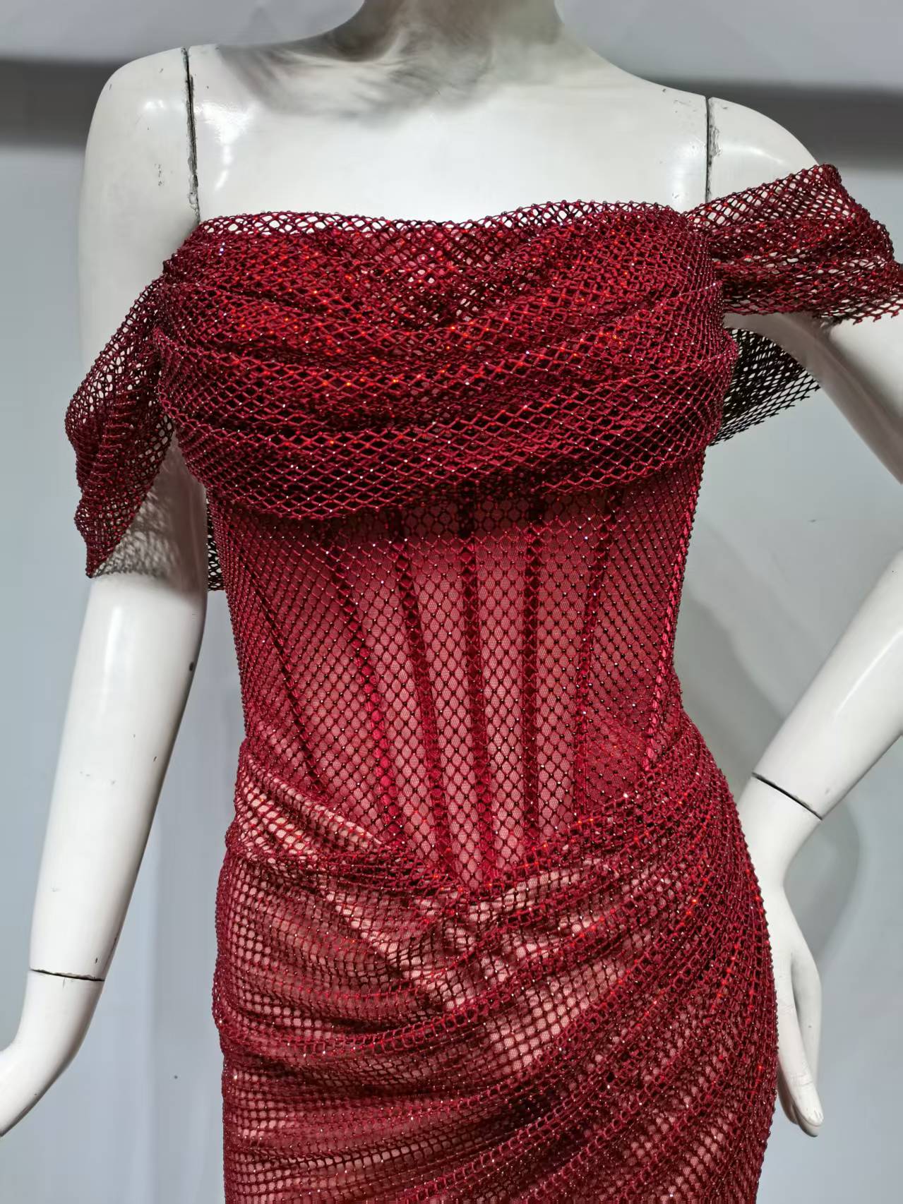 SH2026-x01red