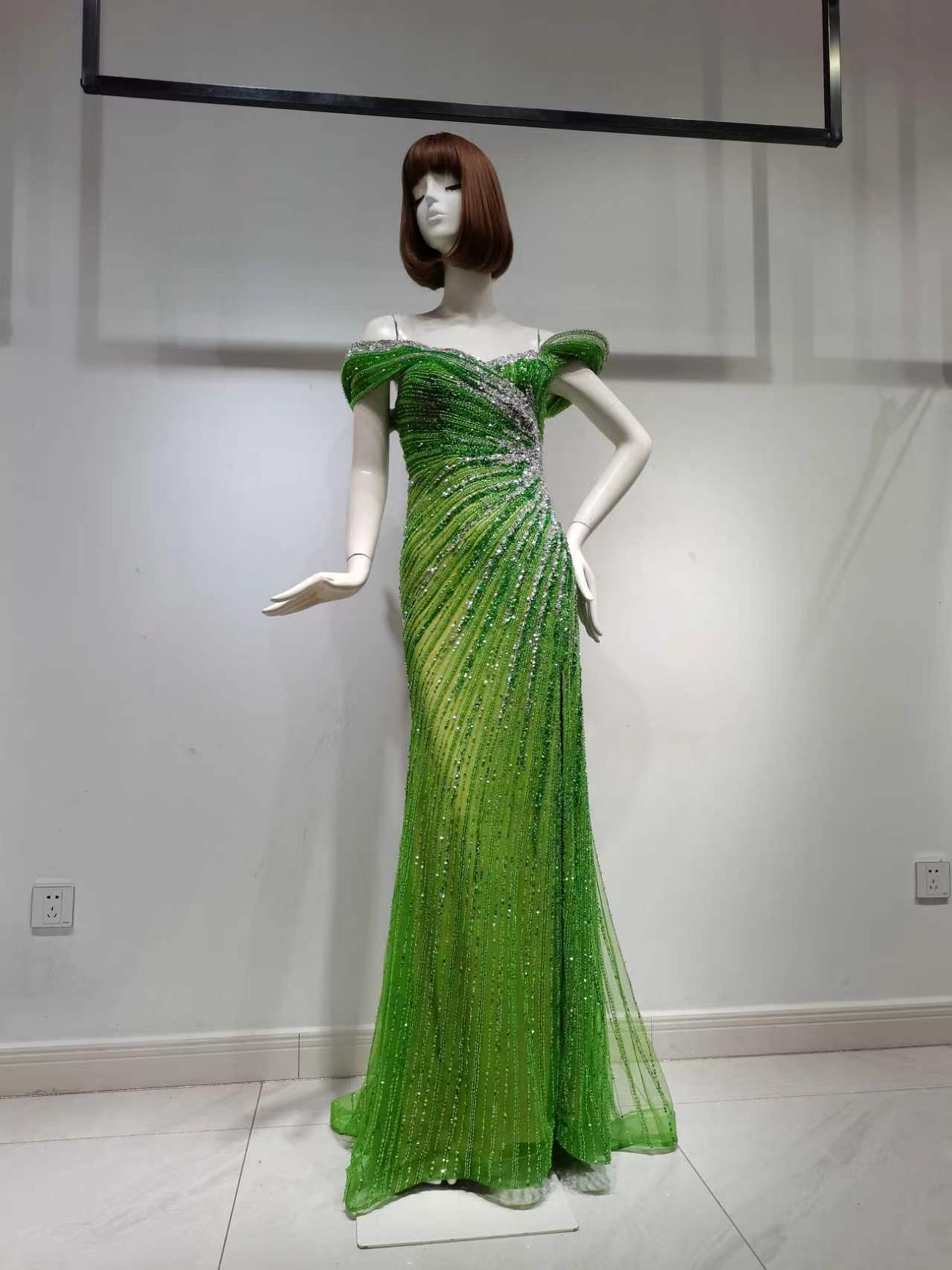 SH22928 GREEN