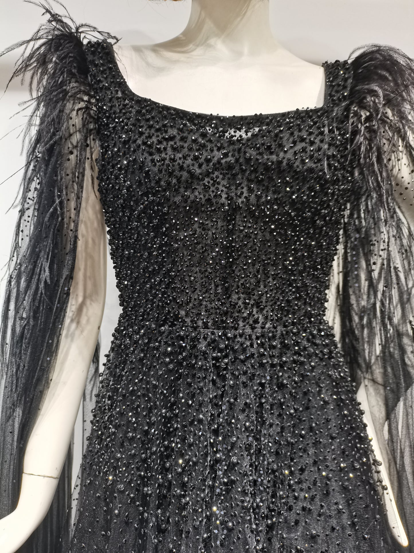 SH23856A  BLACK