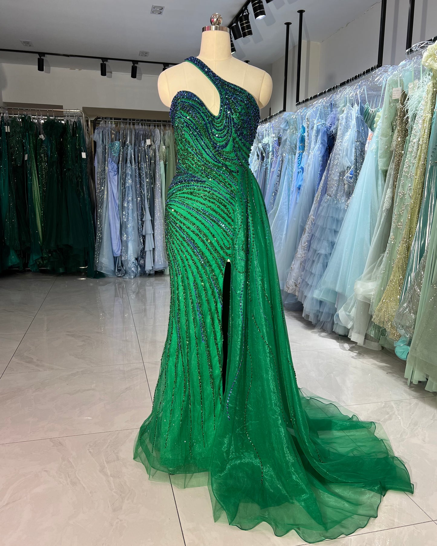SH0130  GREEN
