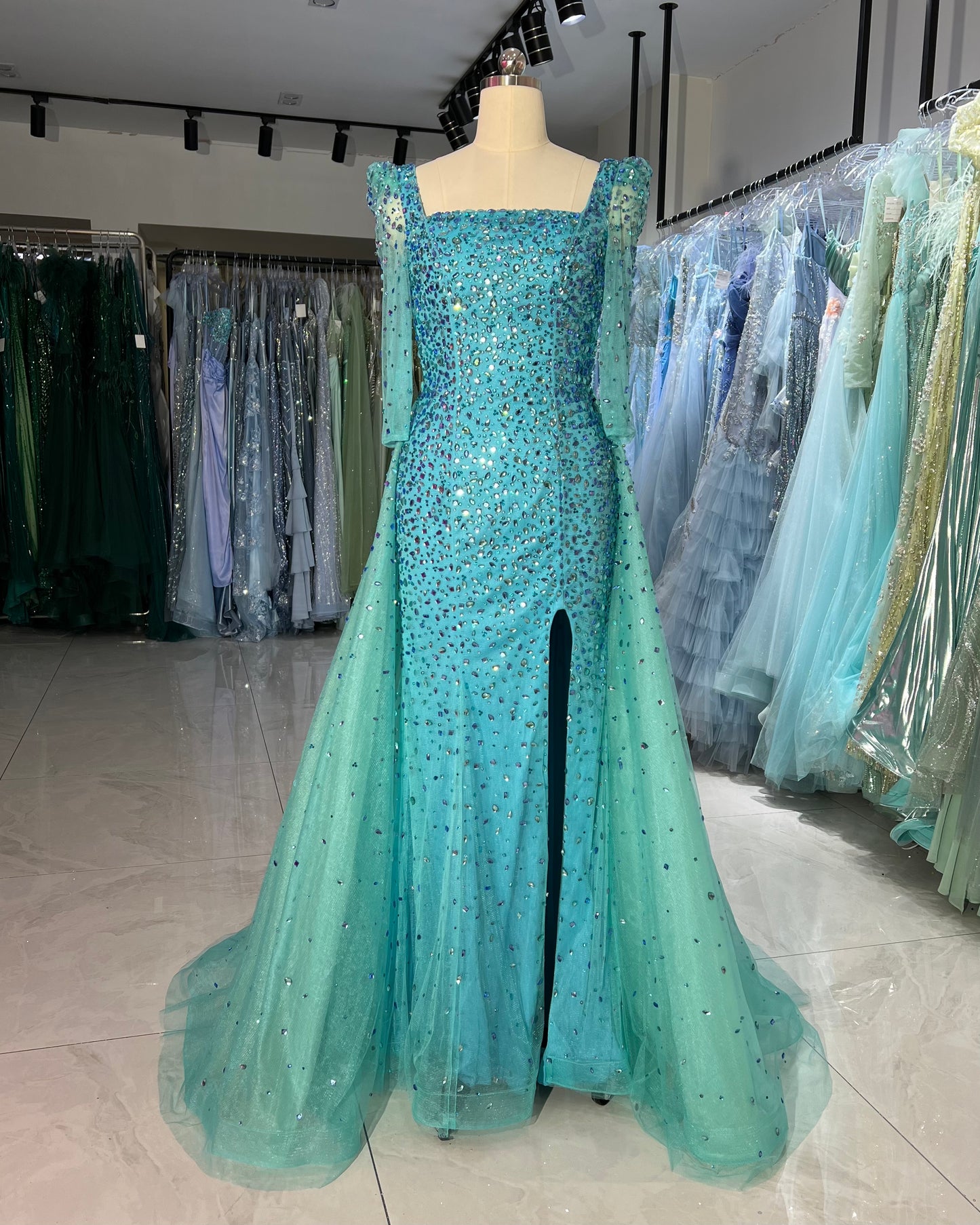 SH0096  BLUE