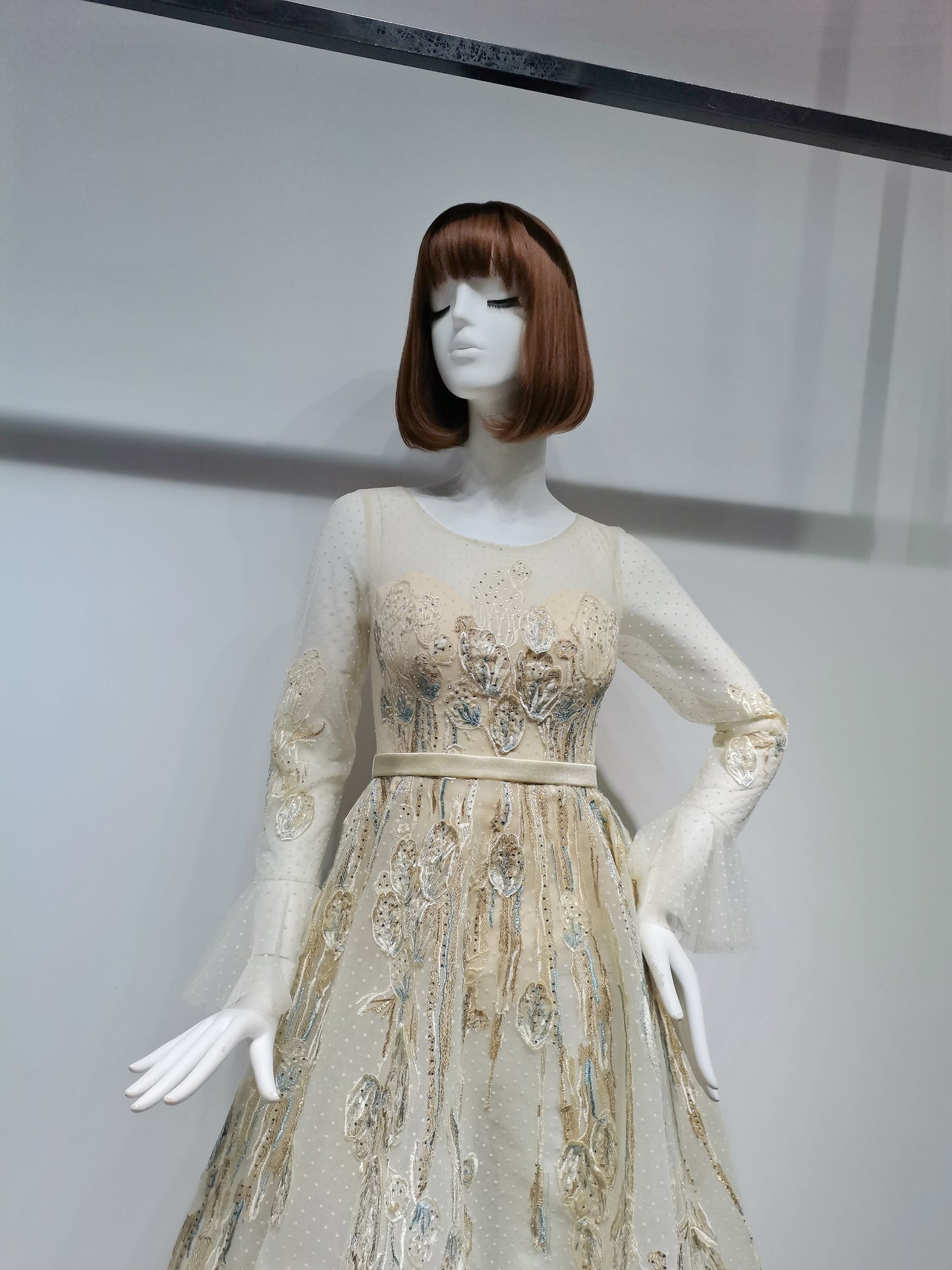SH31262 BEIGE
