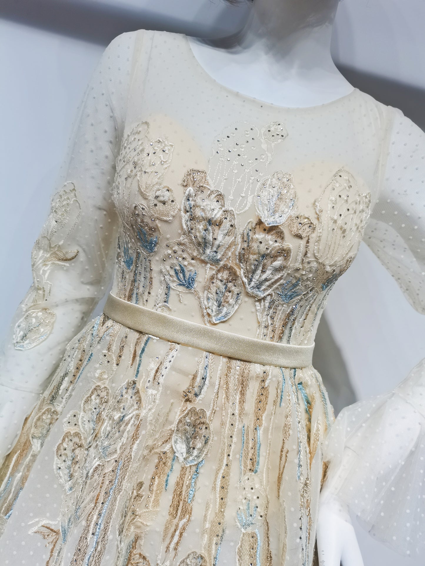 SH31262 BEIGE