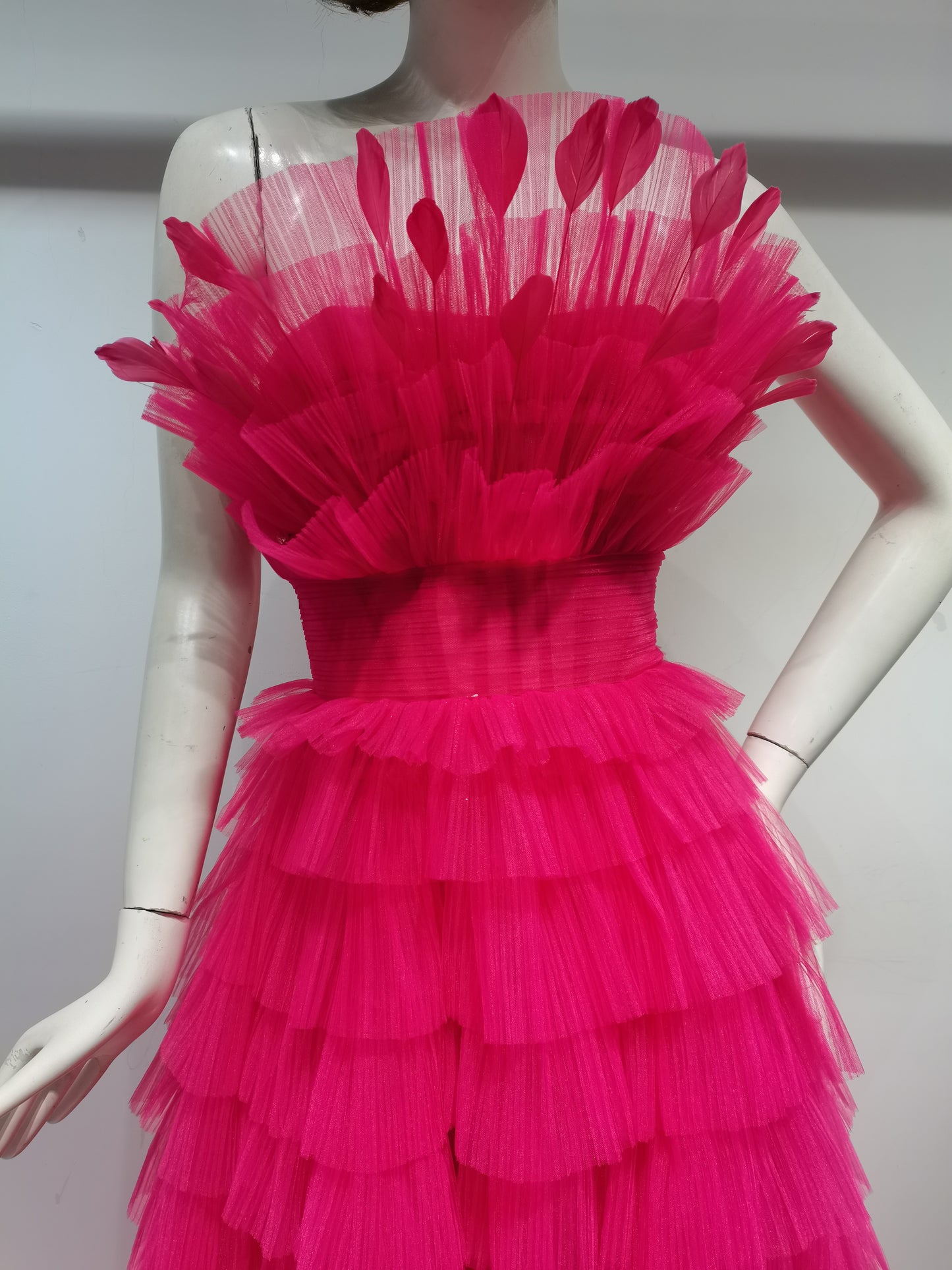 SH32002 ROSE RED