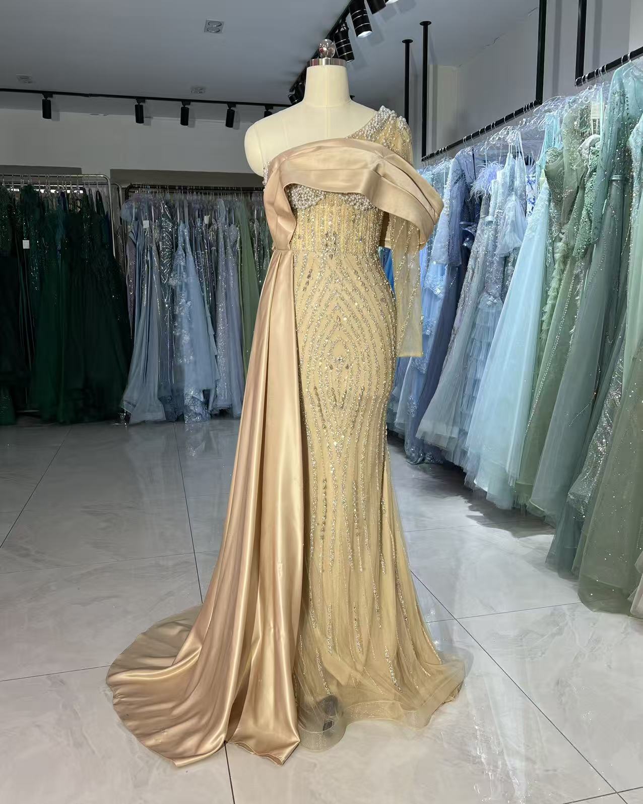 SH22889 CHAMPAGNE