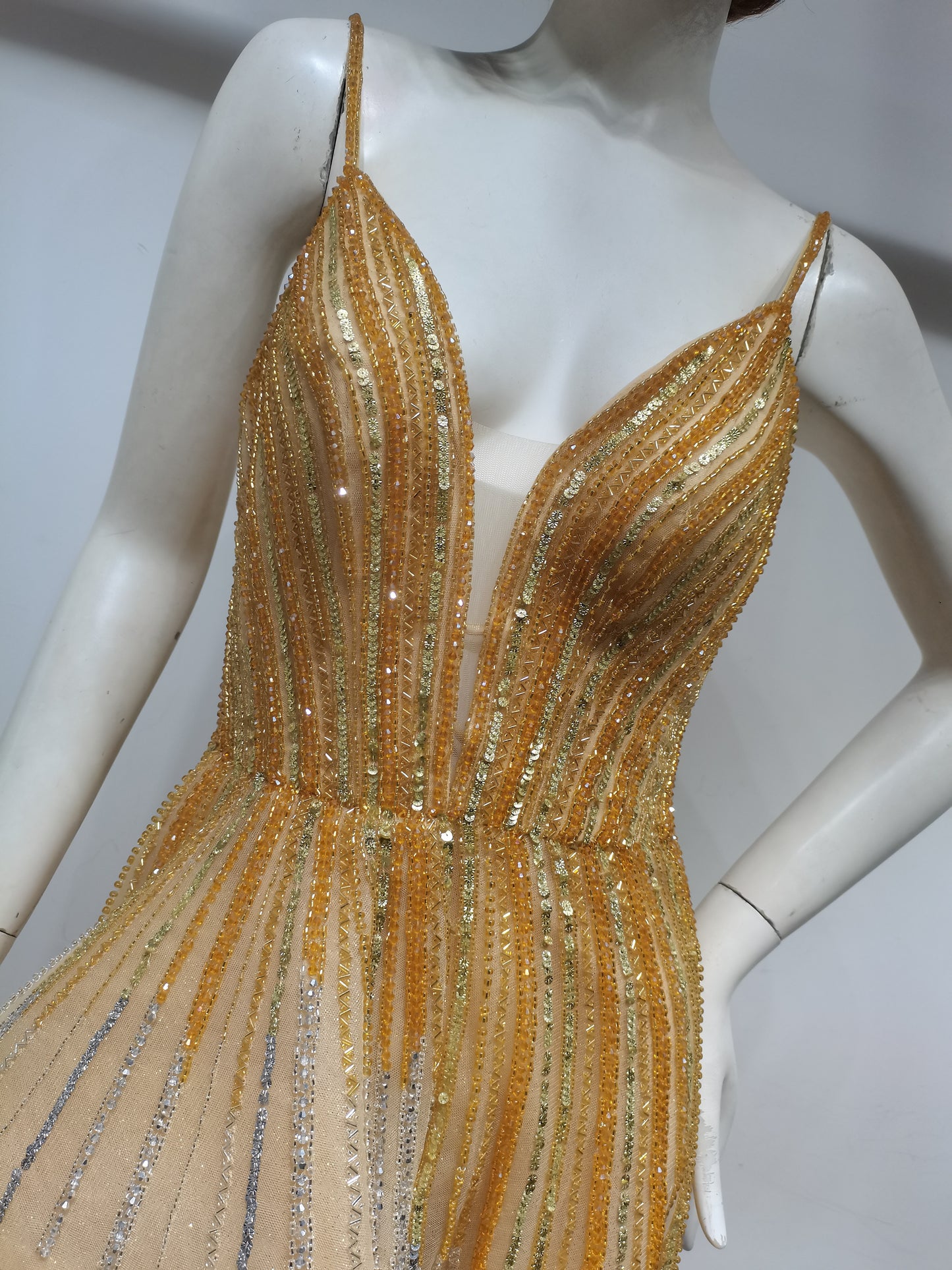 SH22889 GOLDEN