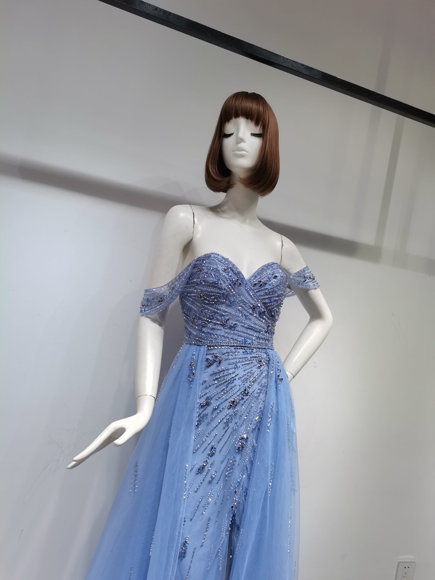 SH61688-BLUE
