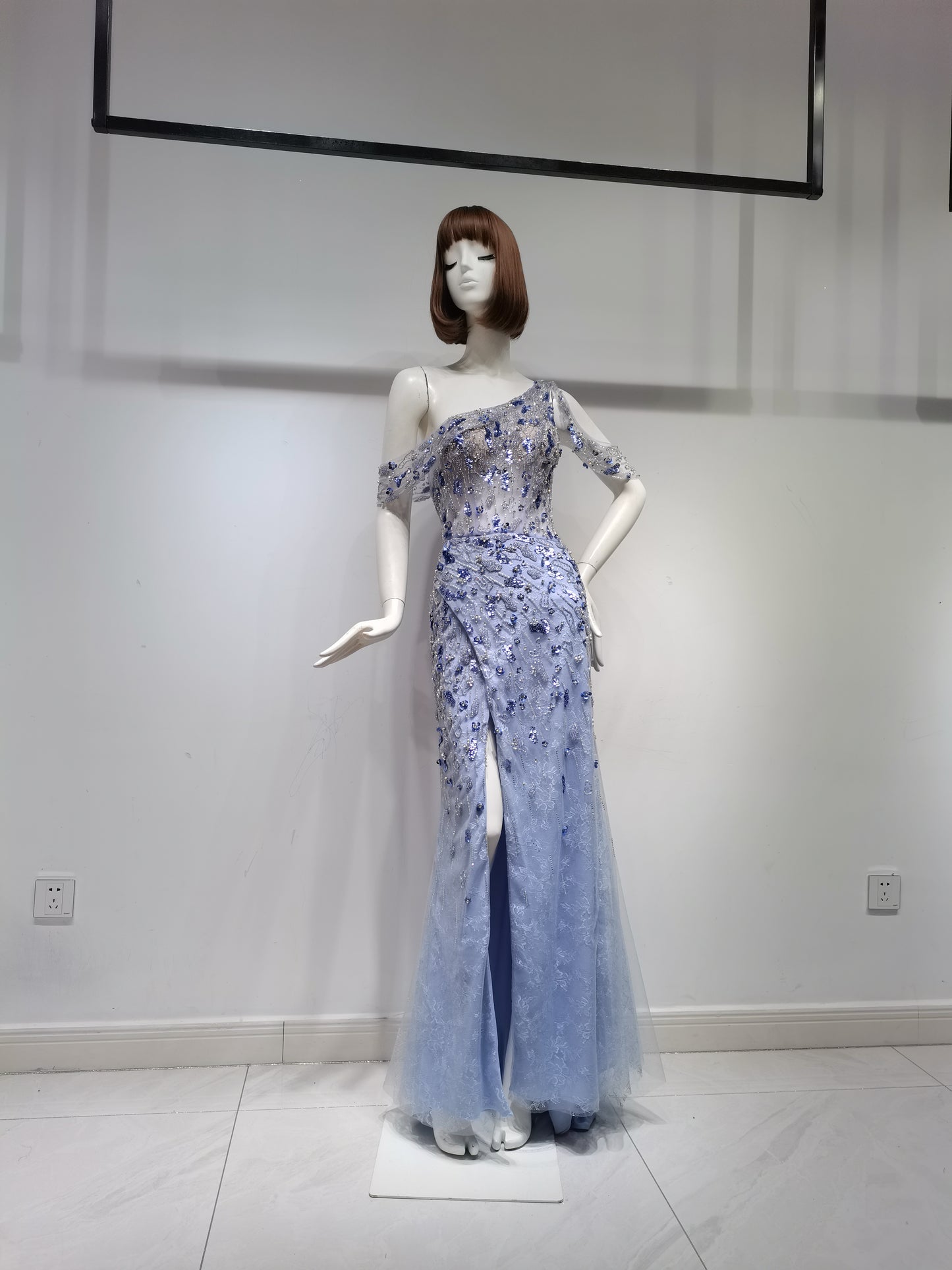 SH62134  BLUE