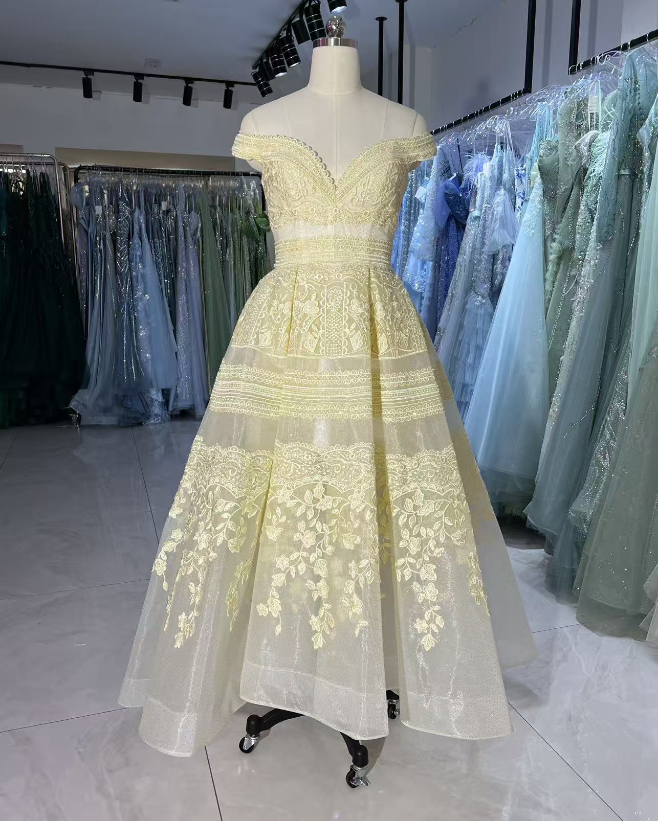 SH0166 YELLOW