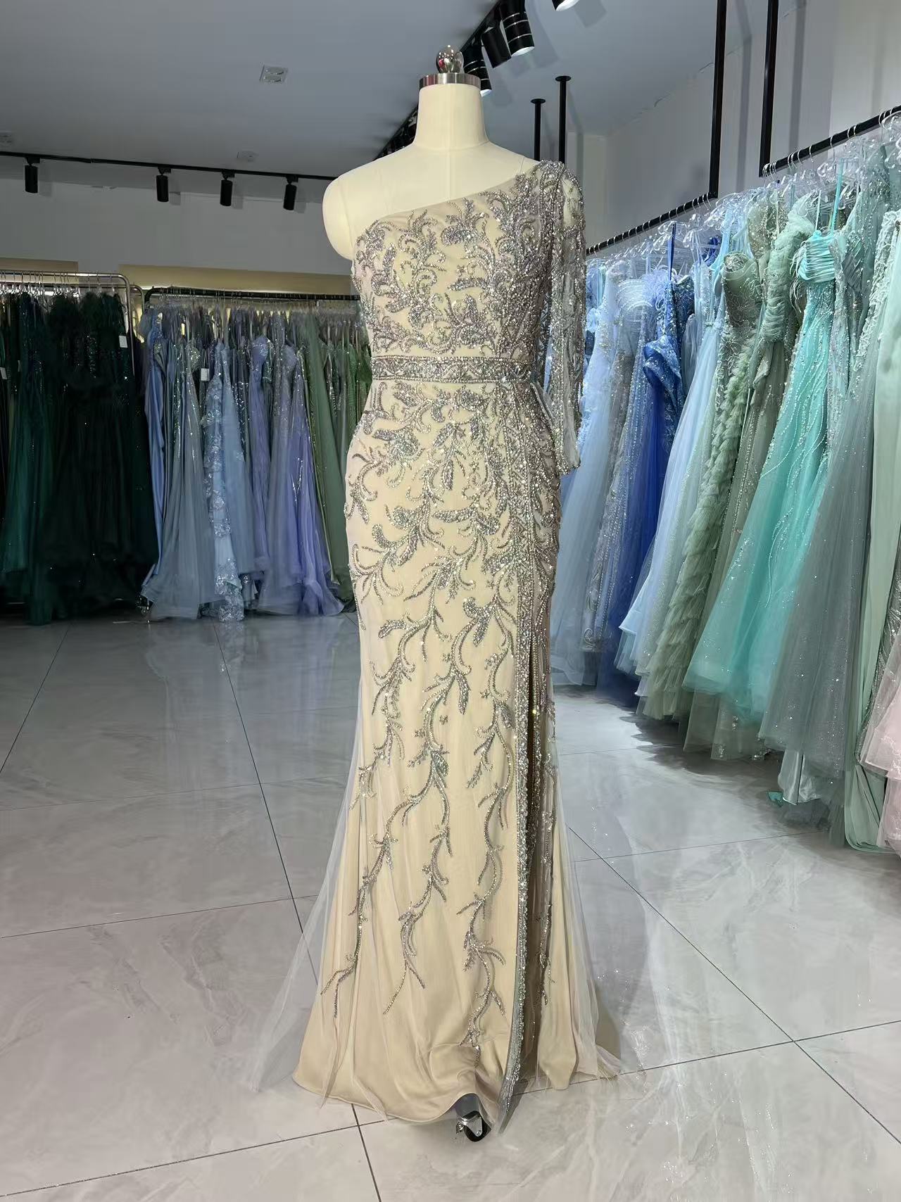 SH0140  SILVER